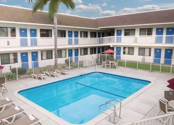 Motel 6-Pismo Beach, CA 1
