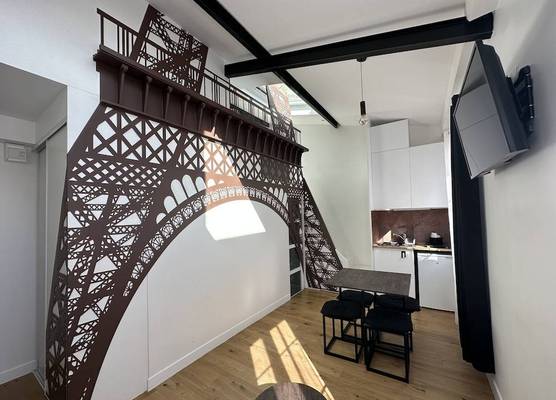 Beatrice et Emmanuel Meublé Eiffel 1