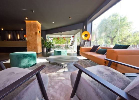 Aparthotel Atenea Valles 1