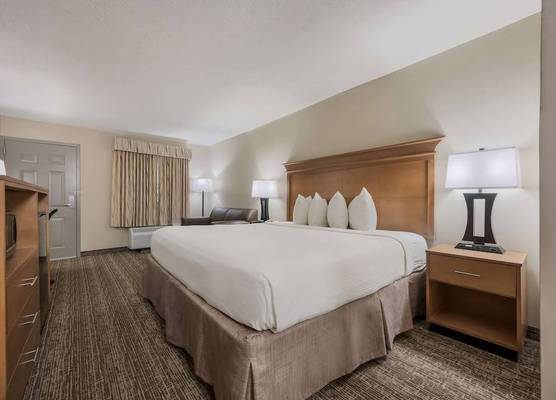 Best Western University Inn 1