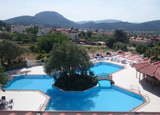 Sunshine Holiday Resort 1