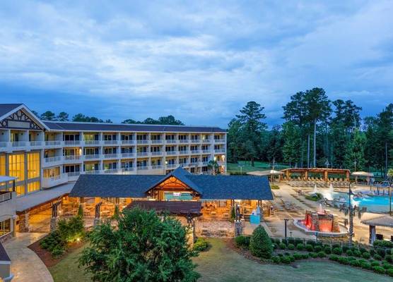 Auburn Marriott Opelika Resort & Spa at Grand National 1