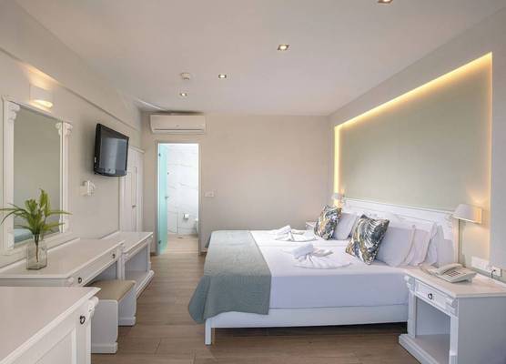 Alexander House Hotel 1
