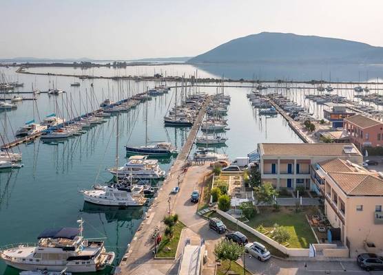 Ianos Bay 1