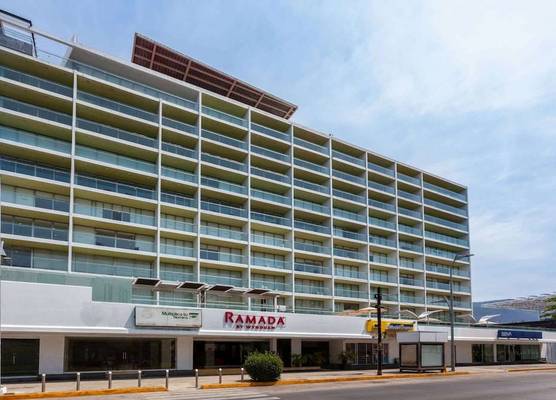 Ramada by Wyndham Acapulco Hotel & Suites 1