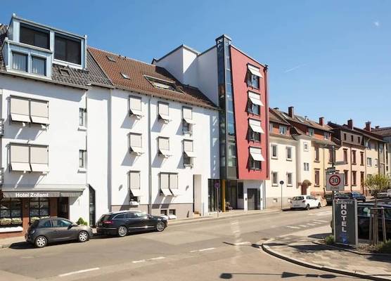 Maurers Zollamt Hotel 1