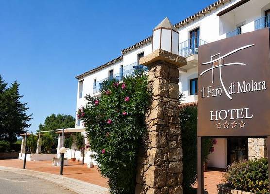 Hotel il Faro di Molara 1