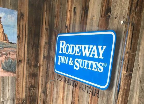 Rodeway Inn & Suites Big Water - Antelope Canyon 1