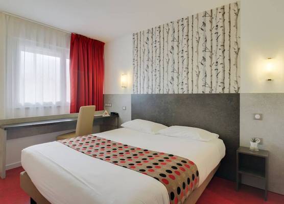 Brit Hotel Dijon Sud 1