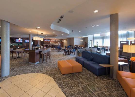 Courtyard by Marriott Canton 1