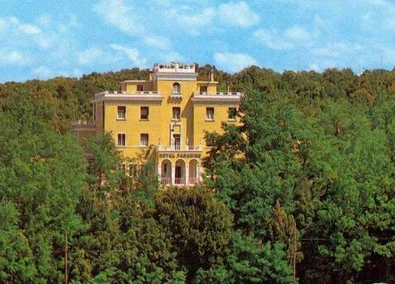 Hotel Paradiso 1