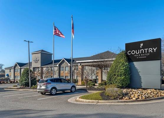 Country Inn & Suites by Radisson, Shelby, NC 1