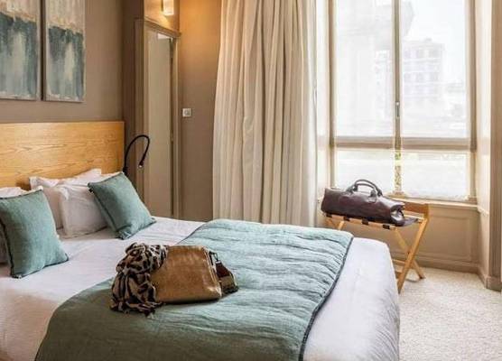 Best Western Grand Hotel de Bordeaux 1