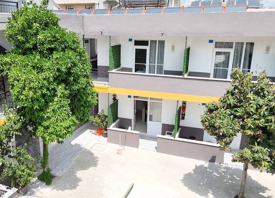 Apart Hotel & Side 1