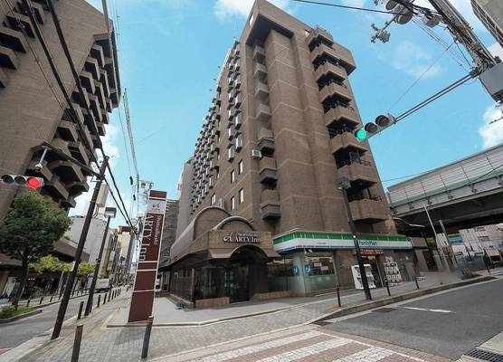 Shinsaibashi ARTY Inn 1
