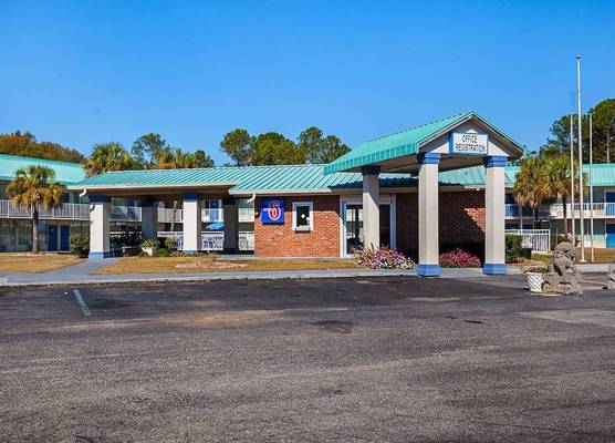 Motel 6-Tifton, GA 1