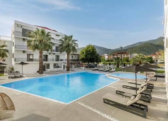 Stavros Beach Hotel 1