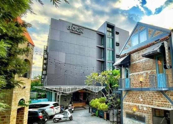 BOOK Design Hotel 1