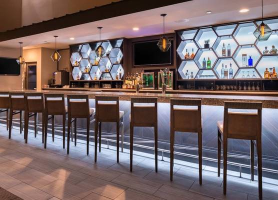 Jake's 58 Casino Hotel - Adults Only 1