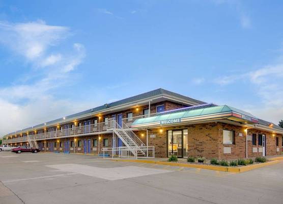 Motel 6-Salina, KS 1