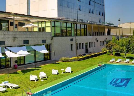 Oca Puerta del Camino Hotel 1