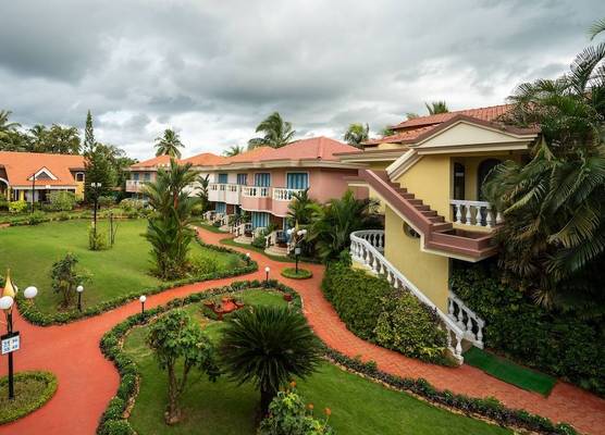 Coconut Grove Beach Resort 1