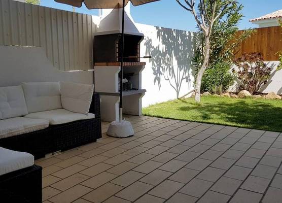 Magnific Studio with a cozy garden, 5 minutes to the beach 1