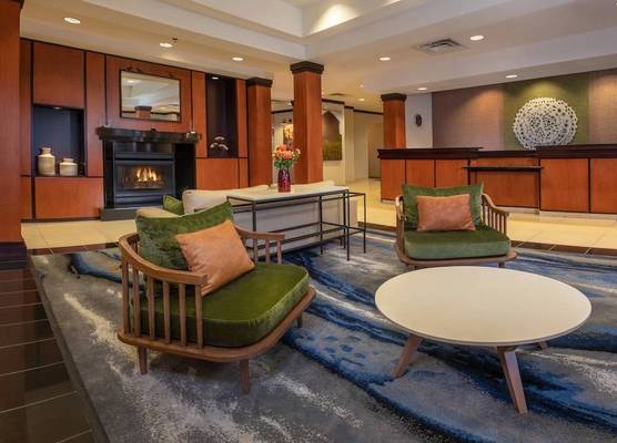 Fairfield Inn and Suites by Marriott Harrisonburg 1