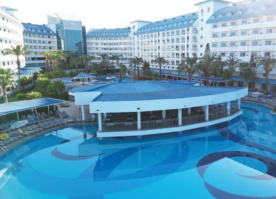 Crystal Admiral Aqua Collection - Ultimate All Inclusive 1