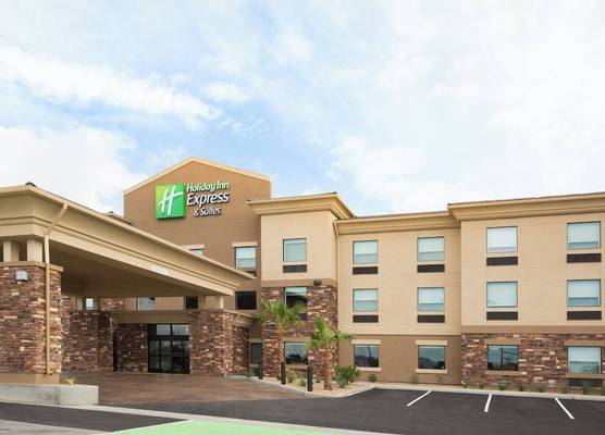Holiday Inn Express & Suites PAHRUMP by IHG 1