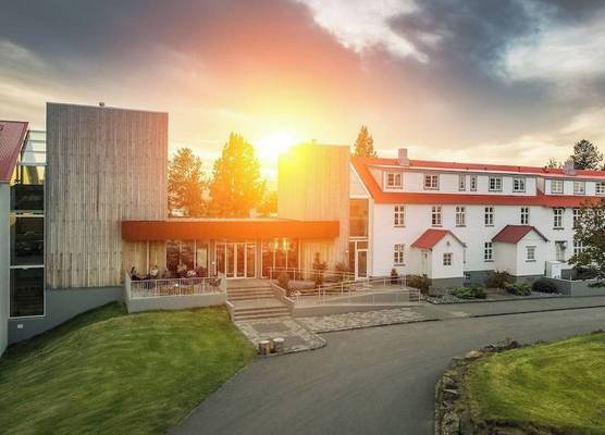 Gistihúsið - Lake Hotel Egilsstadir 1