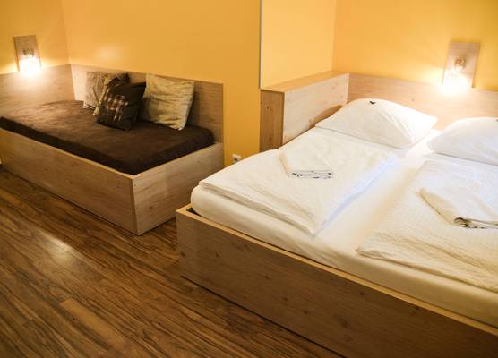 Do Step Inn Home - Hotel & Hostel 1