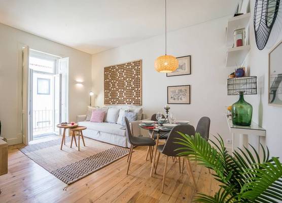 Stylish Apartment near Av. Liberdade 1
