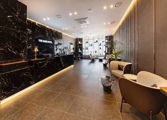The Mains Hotel 1