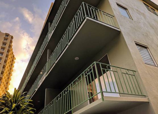 Aloha Suites Waikiki 1
