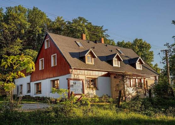 Bohemian Cottage 1