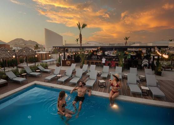 Mayan Monkey Los Cabos - Social Hostel 1