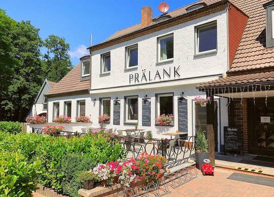 Landhotel Cafe Prälank 1