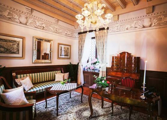 Heritage Hotel Cardo 1