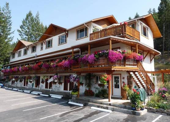 Gateway Motel 1