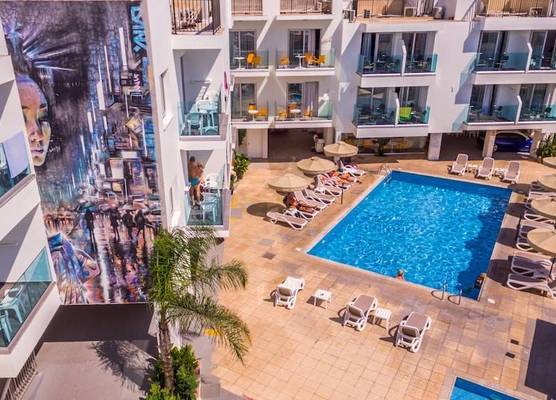 A Maos Hotel Apartments 1