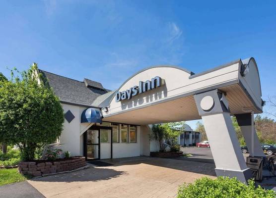 Days Inn by Wyndham Ann Arbor 1