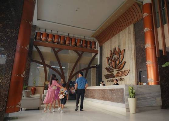 Crystal Lotus Hotel Yogyakarta 1