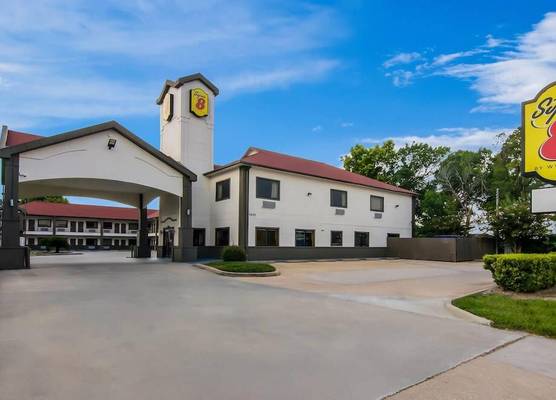 Super 8 by Wyndham Houston/Brookhollow NW 1