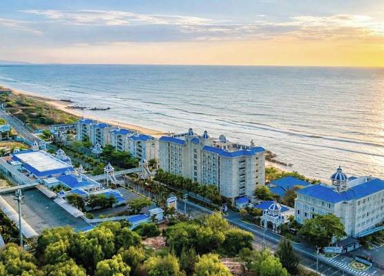 Lan Rung Beach Resort 1