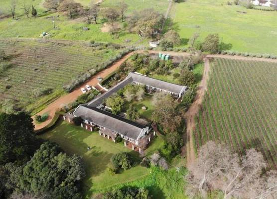Navarre Farm Cottages 1