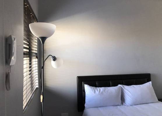 Sunflower Guesthouse 1