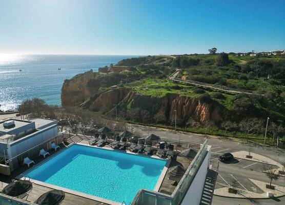 Carvi Beach Hotel 1