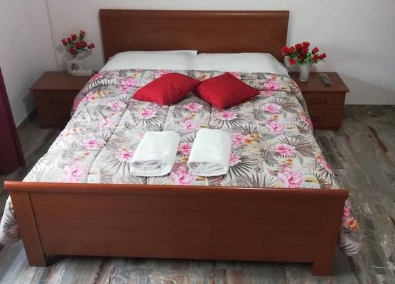 Holiday Guesthouse 1