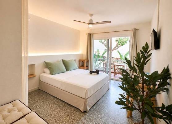 Hotel S'Algaret 1